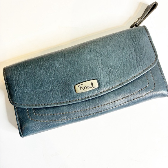 Fossil | Tri-Fold Wallet in Deep Teal NWT - Picture 1 of 3